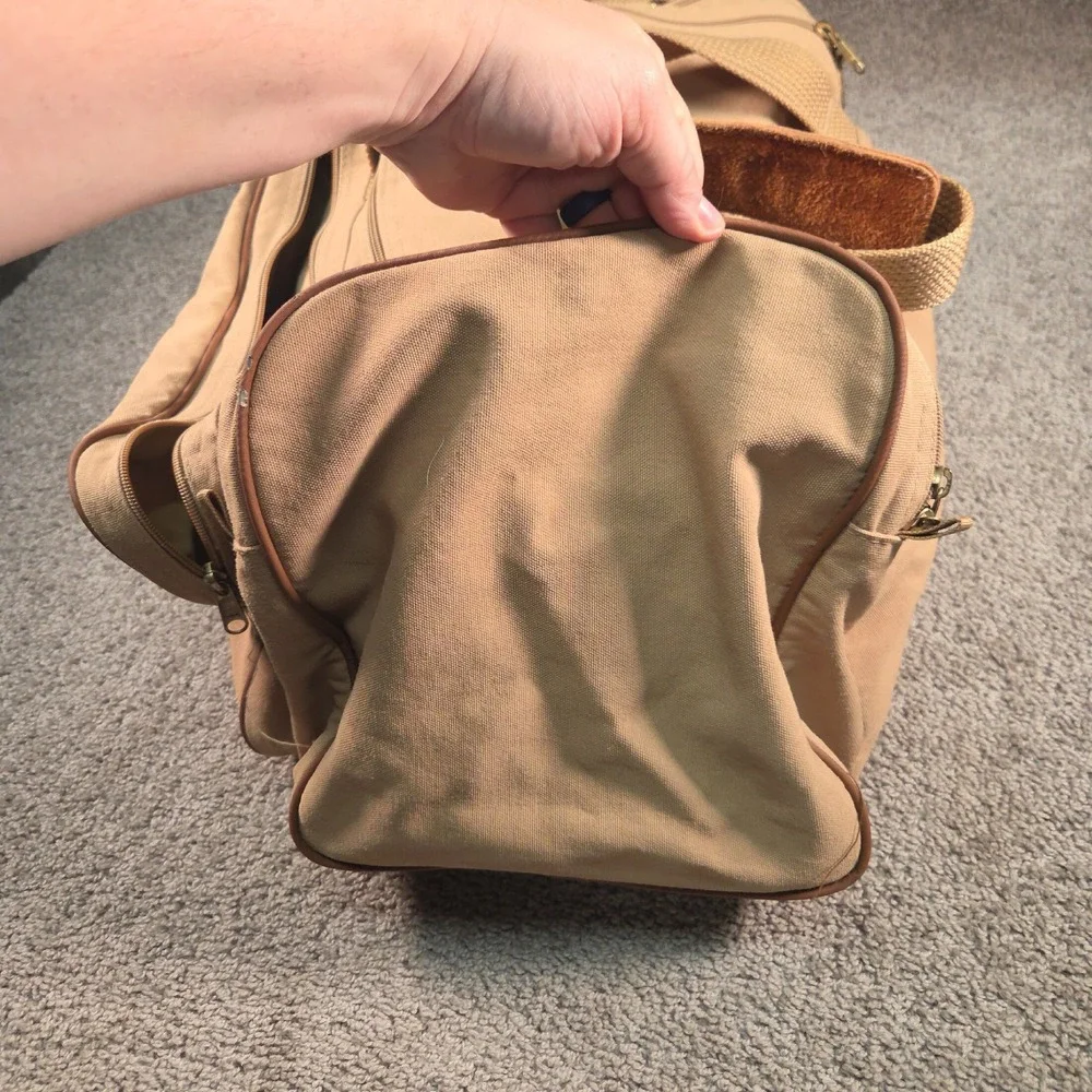 Vintage Ford Eddie Bauer Canvas Duffle Bag 21